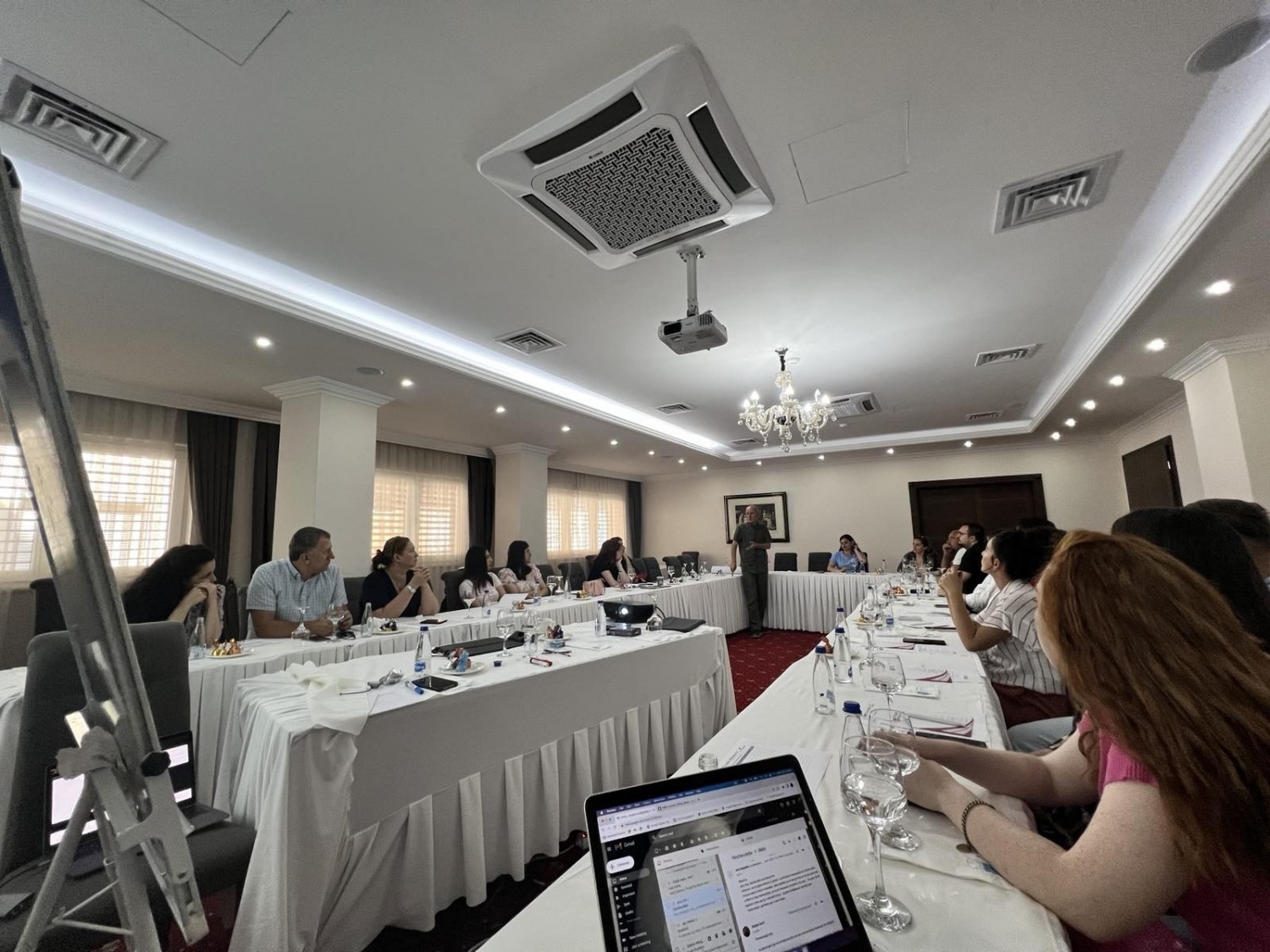 Punëtoria: Ndikimi në vendim-marrje përmes avokimit